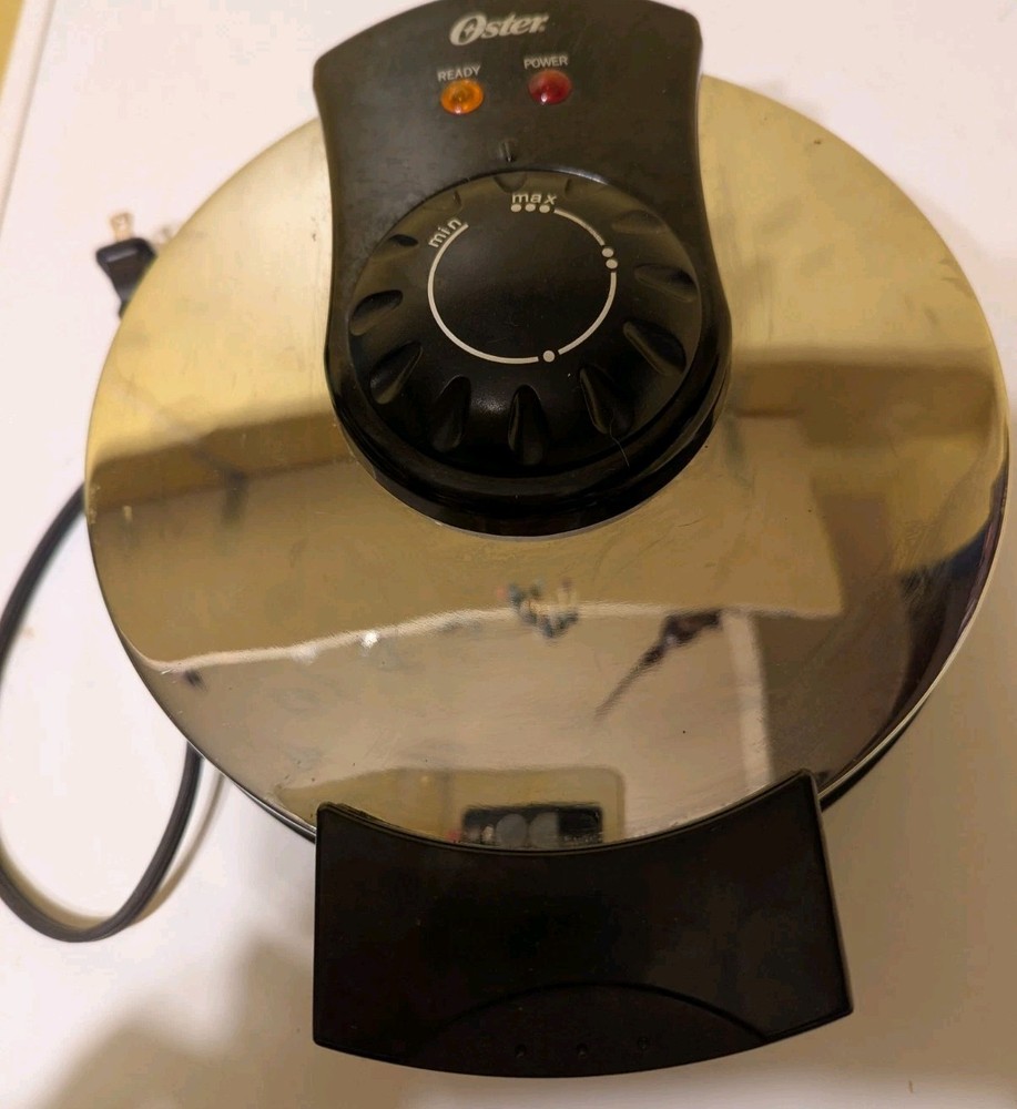 Oster CKSTWF2000 Belgian Waffle Maker