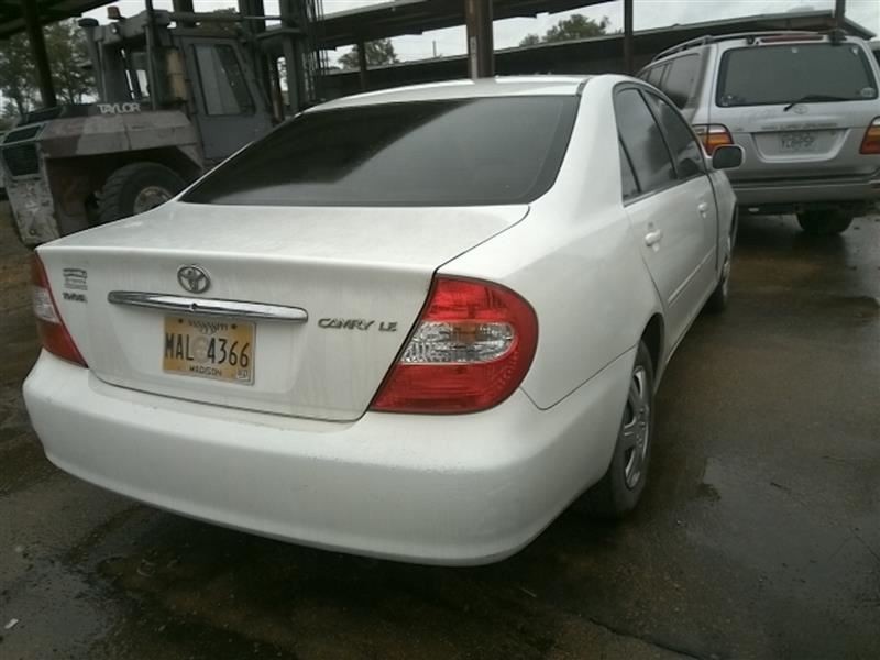 Fuse Box Cabin Fits 2004 Camry 570449