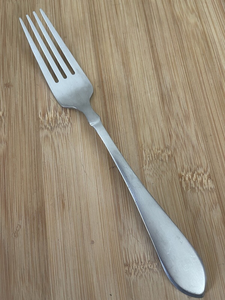 Oneida Stainless SATIN VERTEX Heel Band Pointed Beveled Tip DINNER FORK 8”