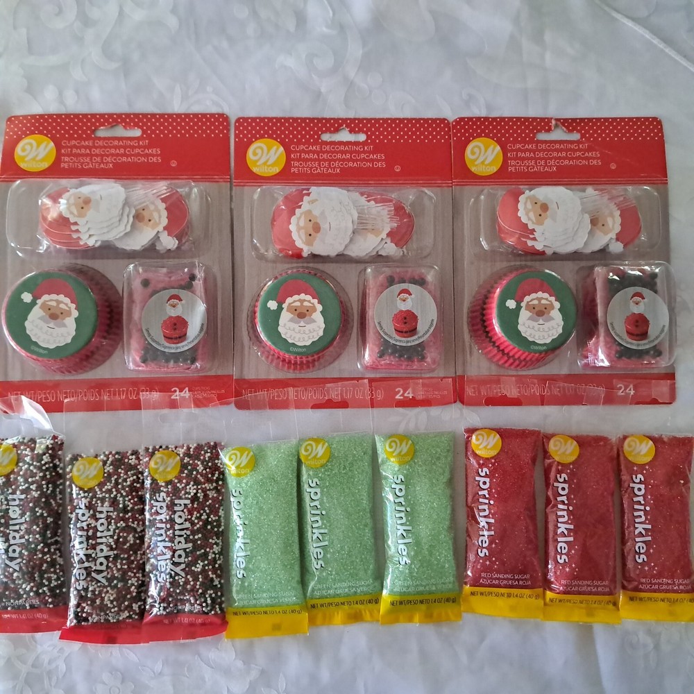 3 pack Wilton  Christmas Cupcake Decorating Kit + 9 sprinkles