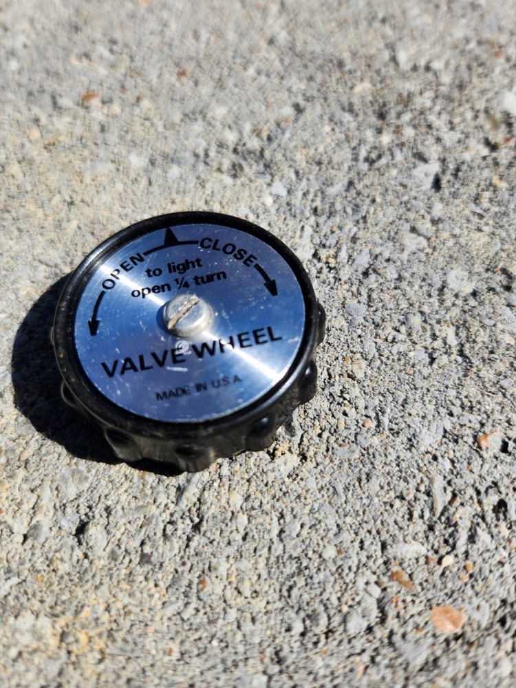 Coleman 228 Lantern VALVE WHEEL Includes Instruction Disc & Mtg. Screw