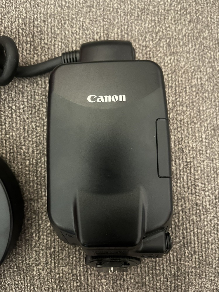 Canon MR-14EX Ring Light/Macro Speed Lite Flash Very Nice