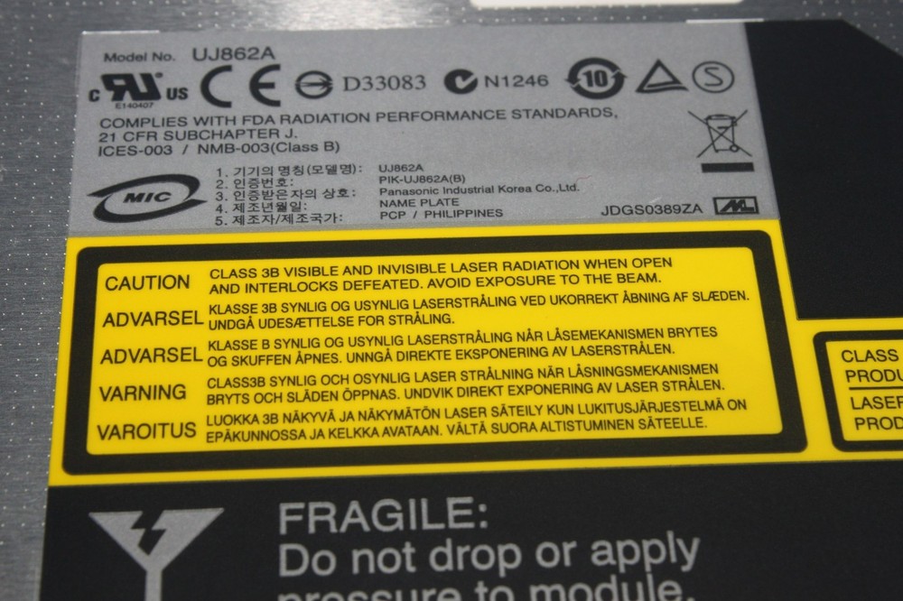 Dell UJ862A DVD Read/Writer - SATA - Black