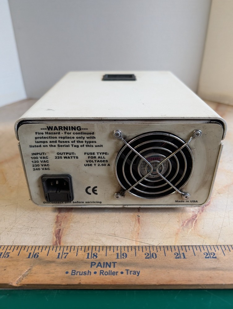 ILLUMINATION TECHNOLOGIES 2900 FIBER OPTIC ILLUMINATOR LIGHT SOURCE