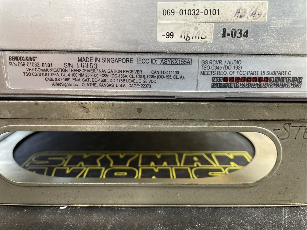 Bendix King KX 155A NAV/COM - 28V W/Out GS