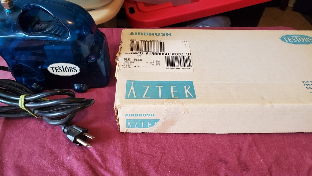 Testors Aztek A470 Airbrush System Set Compressor Accessories Wood Case