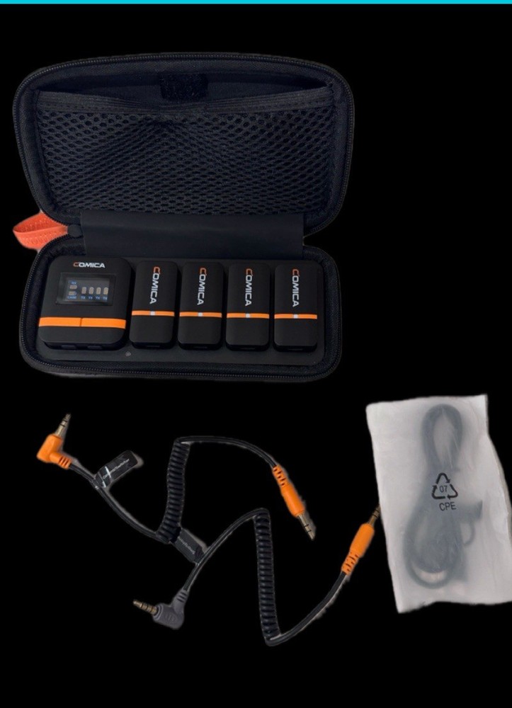 COMICA Vimo Q 4-Channel Wirelss Lavalier Microphone Charging Box 4*Transmitter