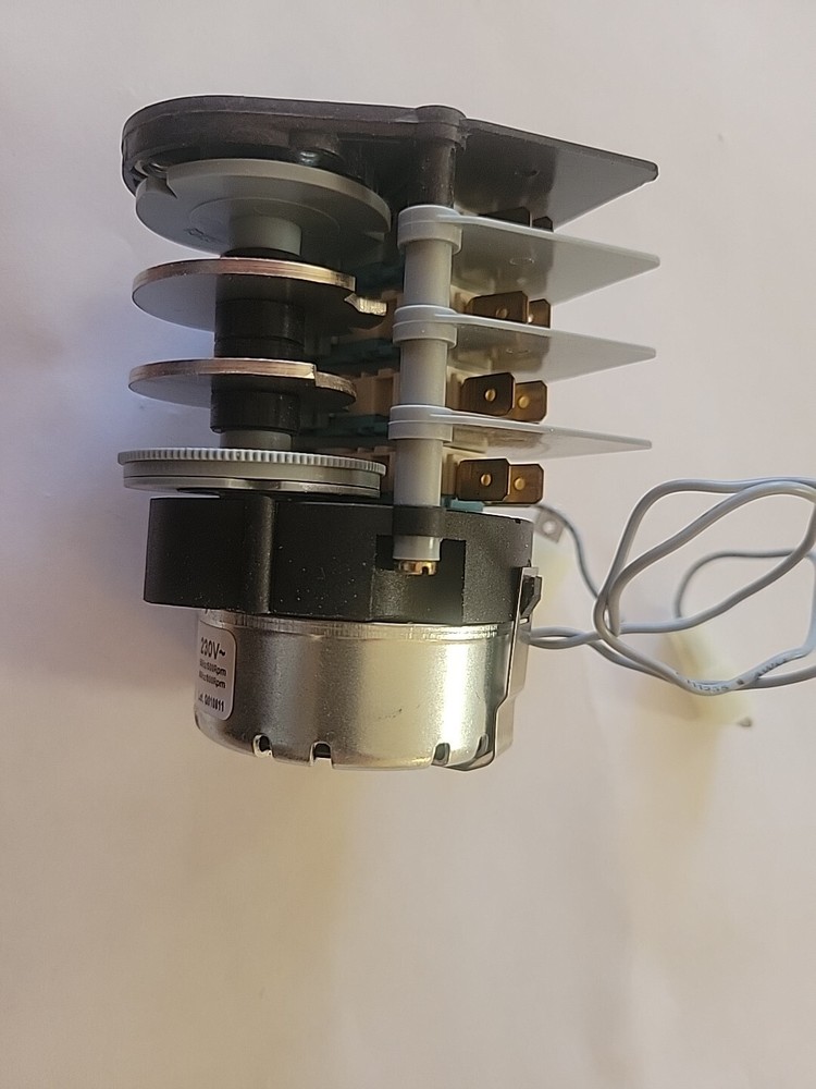 Timer CDC 11804  chambers 4 operation time 120s 230V