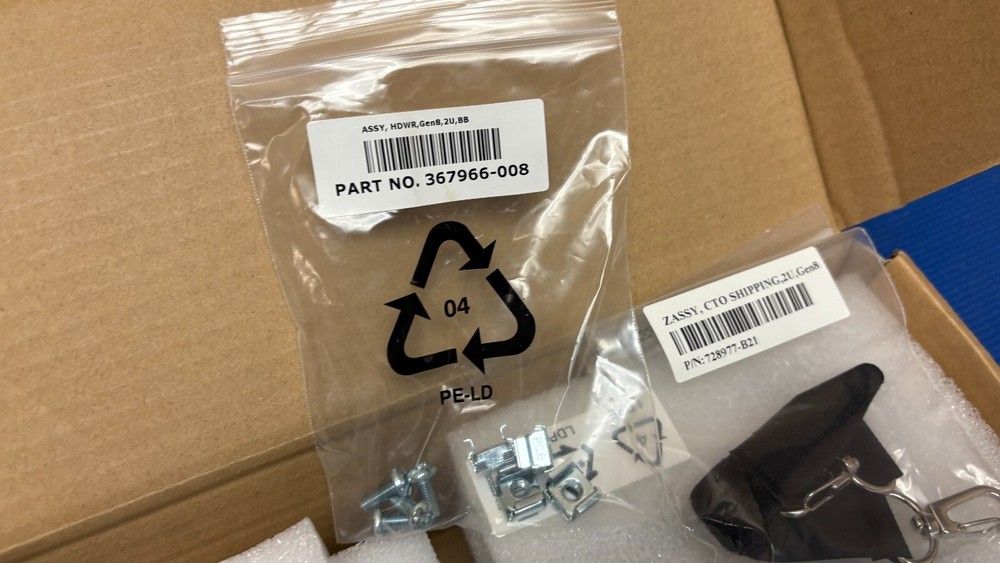 Hewlett Packard 720863-B21 - 2U SFF BB Rail Kit -