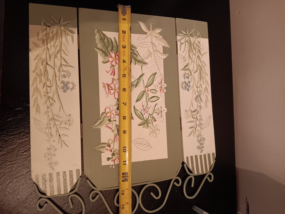 2 decorative miniature folding screen room divider featuring painted botanical
