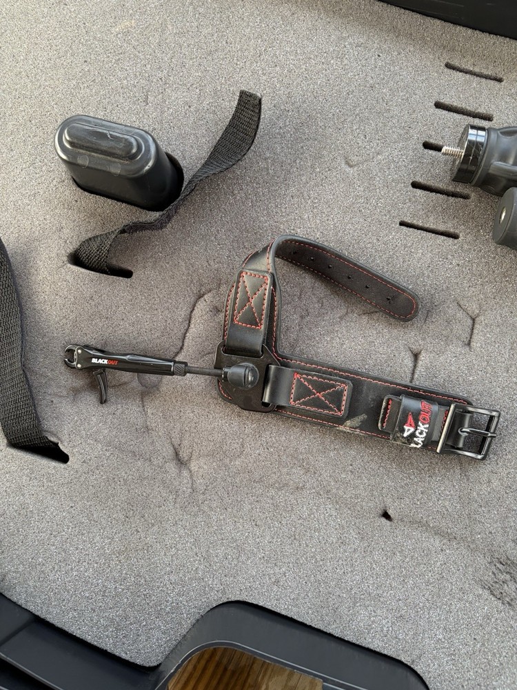 Mathews SoloCam Legacy Compound Bow RH 70lbs