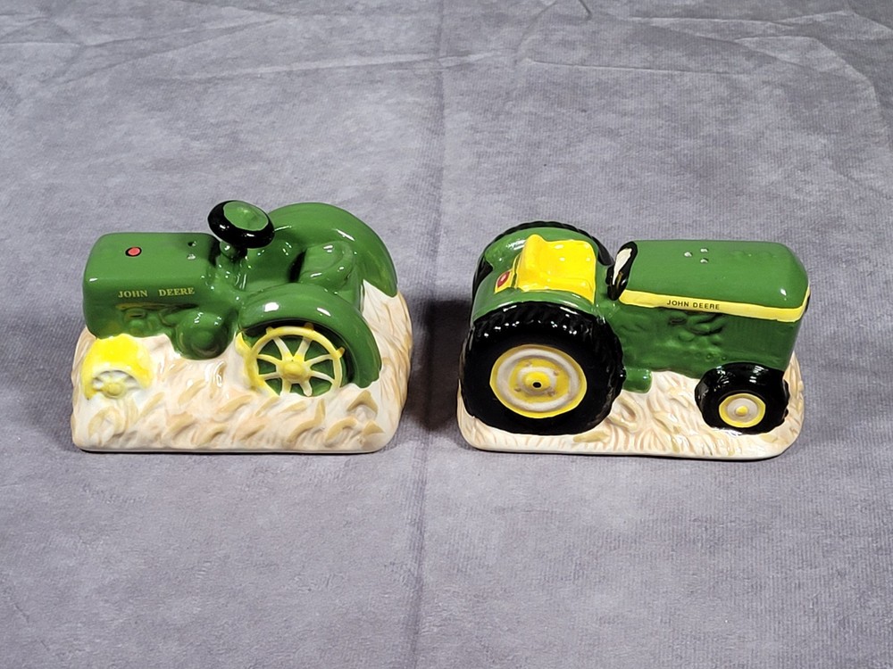 John Deere Generations Tractor Salt And Pepper Box Set Gibson