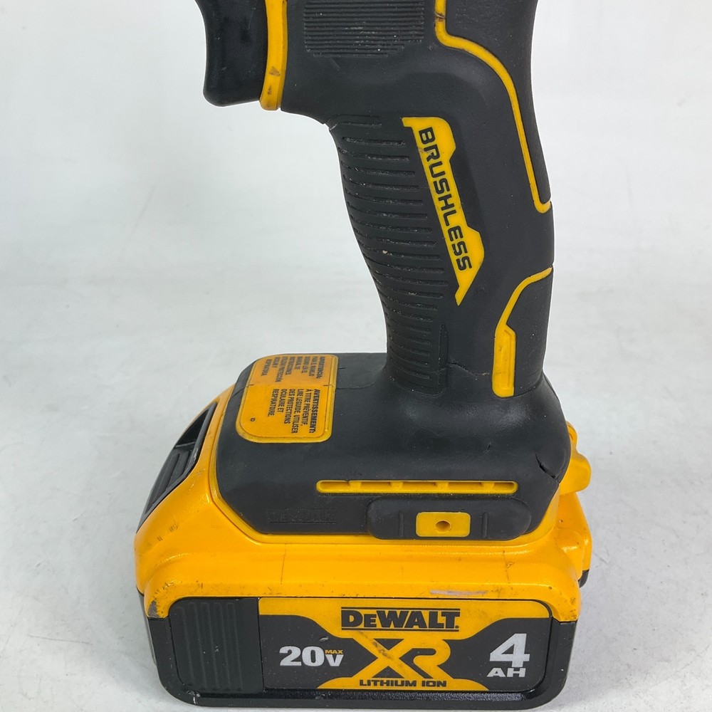 DeWalt DCF809 Atomic 20V Max Brushless Compact 1/4" Impact Driver 4Ah Battery