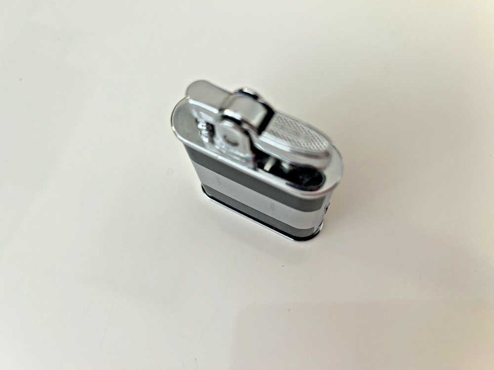 Vintage RONSON VANGUARD Art Deco Lighter Original Box