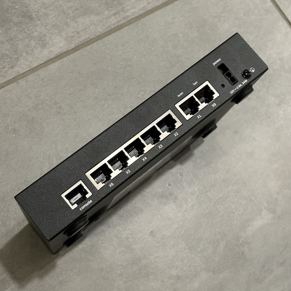 SonicWall TZ400 Network Security - APL28-0B4 Firewall Appliance
