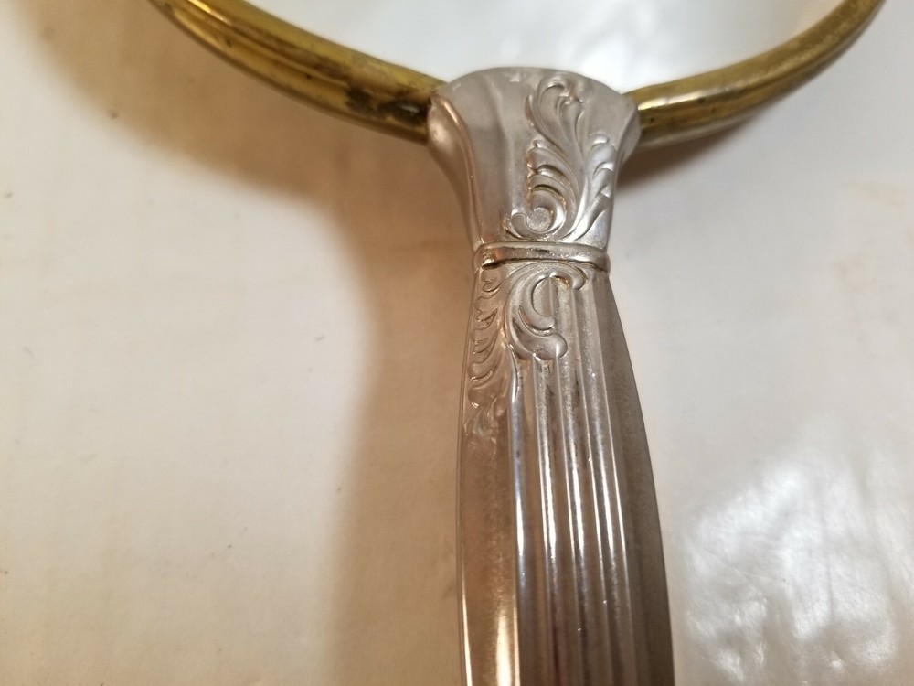 Vintage Silvertone Floral Pattern Vanity Handheld Mirror Regular / Magnification
