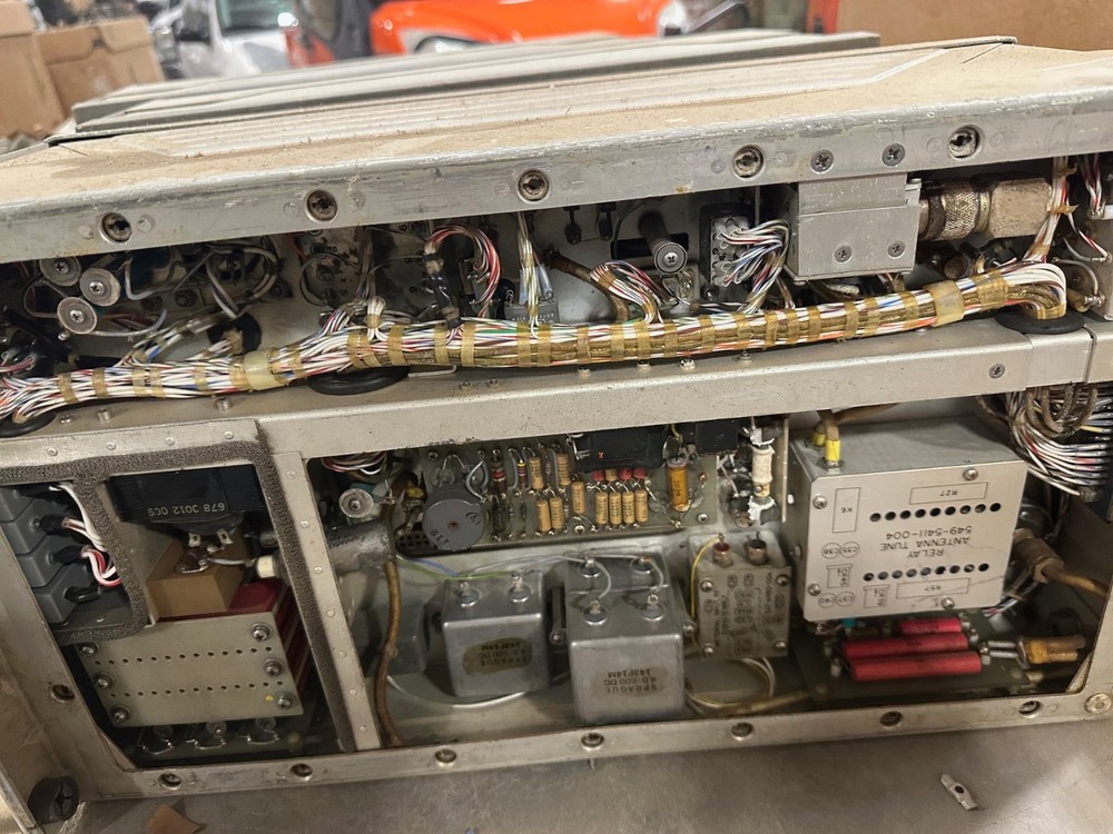 Collins ARC 80 Hf aircraft transceiver
