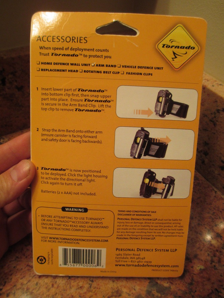 TORNADO PERSONAL DEFENCE SYSTEMS ARM BAND WITH DIRECTIONAL LIGHT