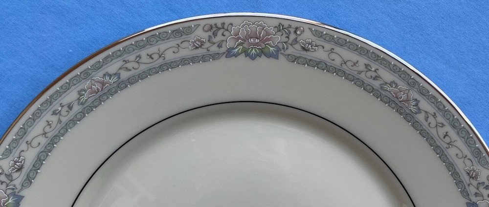 Lenox Charleston 5-Piece Place Setting USA Mint