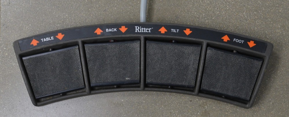Midmark Ritter 75 Evolution 319-005 Powered Exam Chair W/ Foot Switch