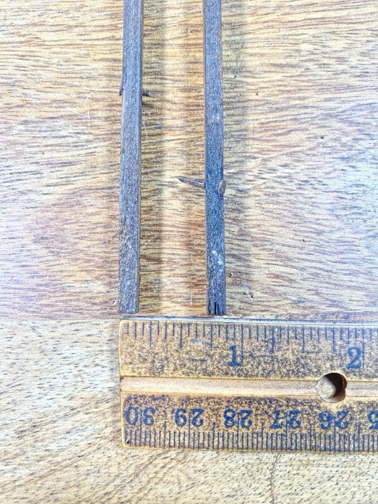 Wood Clock Glass Retaining Pieces (KD3079)