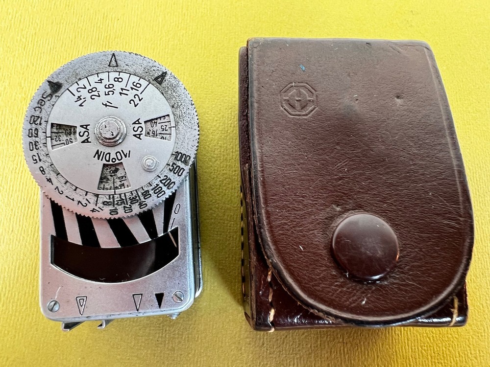 Metraphol Light Meter with Case Made in Germany
