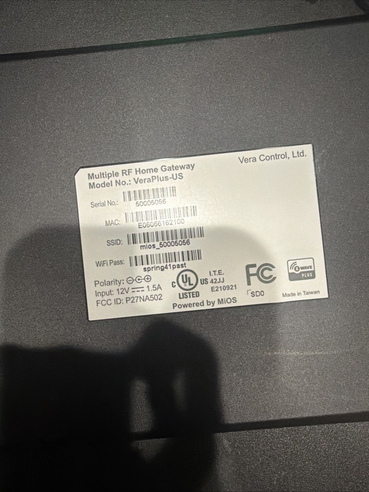 Vera Plus Advanced Smart Home Controller, Z-Wave, Bluetooth, Zigbee, WiFi