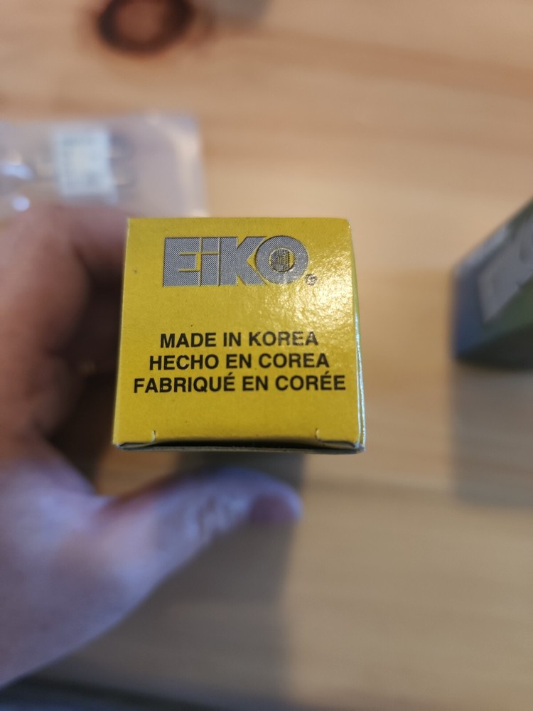 EIKO Replacement Projector bulb DYS 600W 120V Lamp