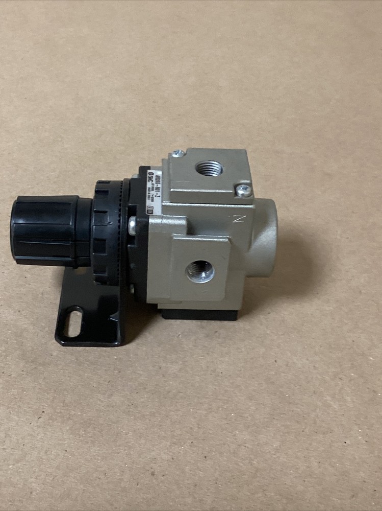 SMC AR20K-N01-Z Regulator #262PT51FML