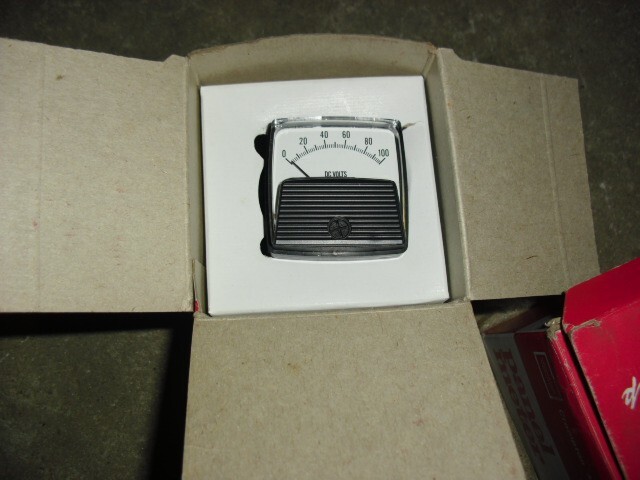 Crompton Modutec T1PR-DMA-001 Panel Meter dc VOLTS 0-100