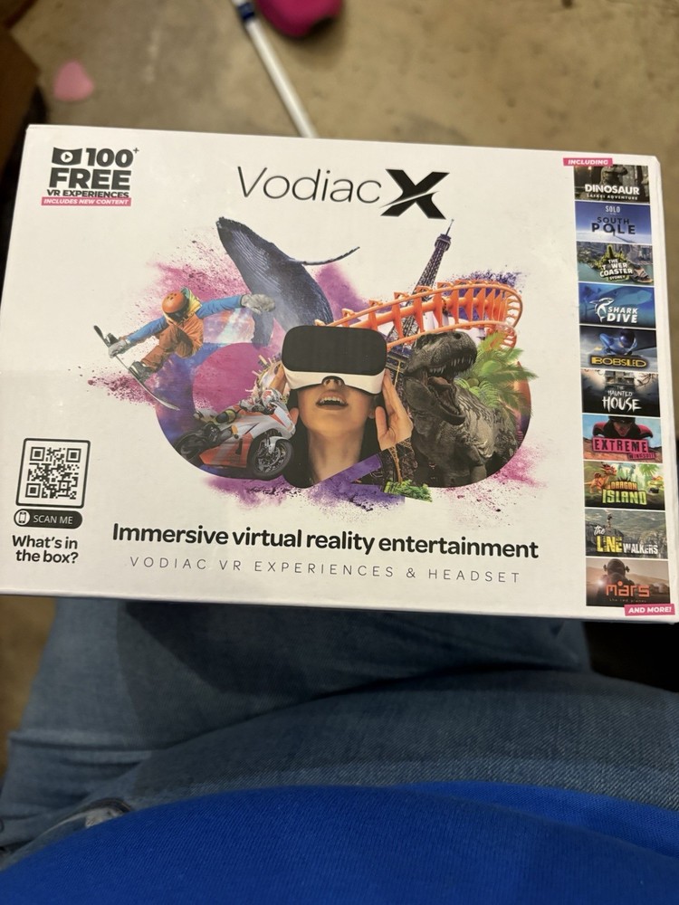 Vodiac X Smartphone VR Headset Immersive Virtual Reality Black White
