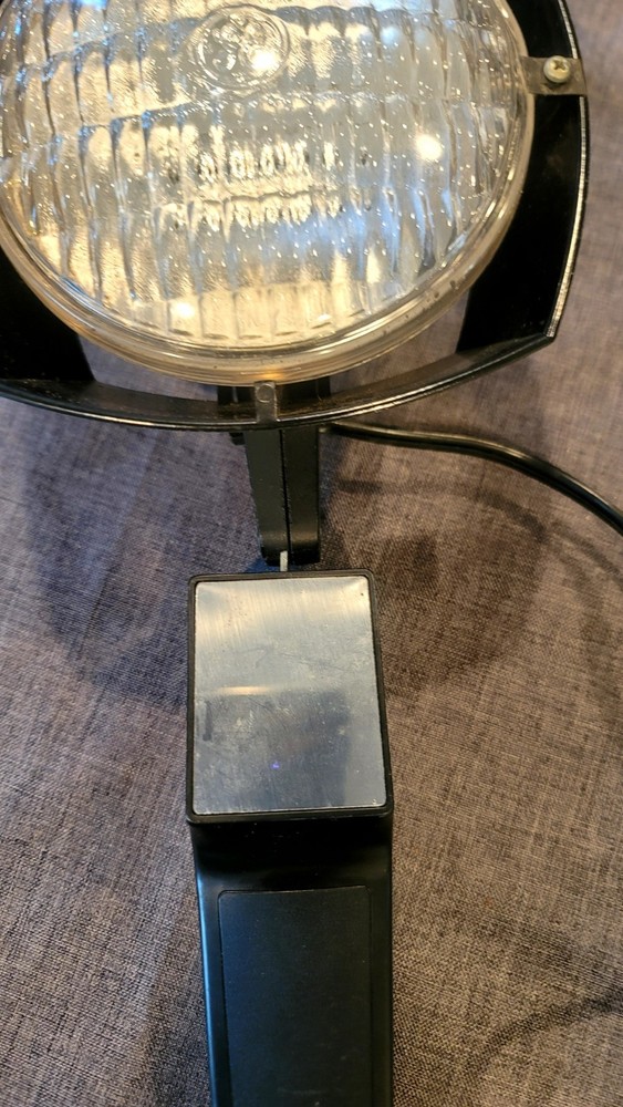vintage mobilite movie light