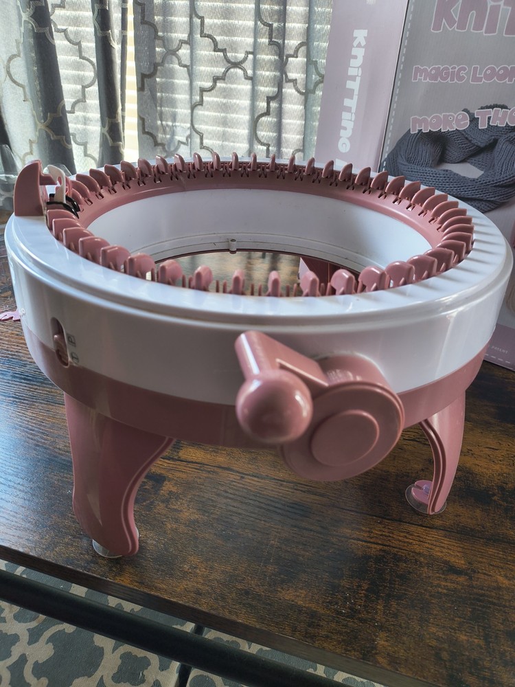 Sentro Magic Loop Loom Knitting Machine No. 843 with Accessories