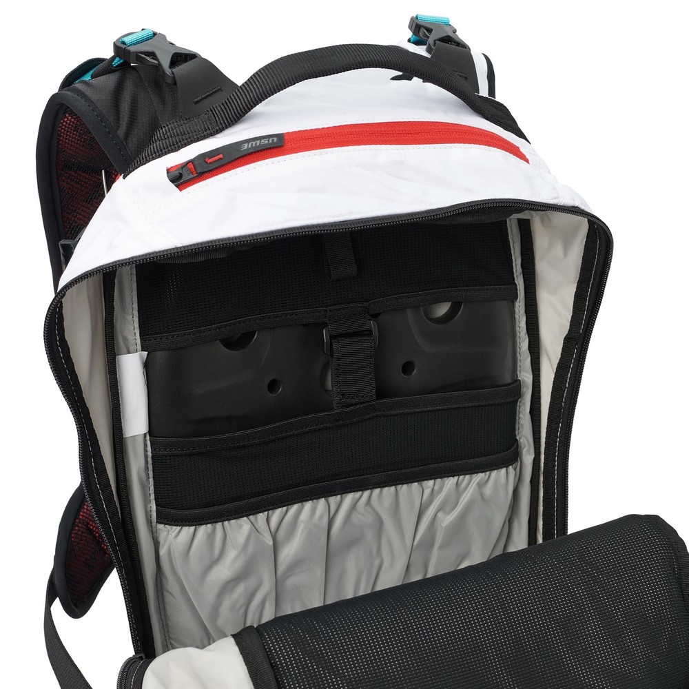 USWE Pow 25L Winter Protector Backpack Skiing Snowboard Hydration Comp. - White​