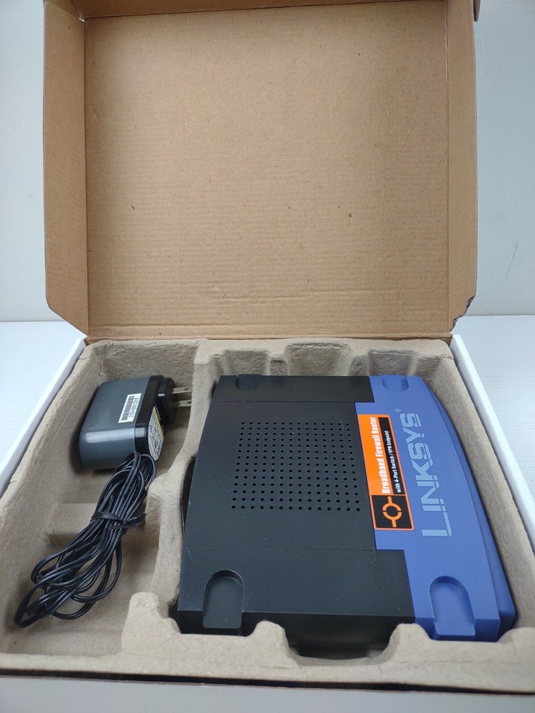 LINKSYS-(BEFSX41)-EtherFast Cable/DSL Firewall Router-4-Port Switch/VPN W/ Cable