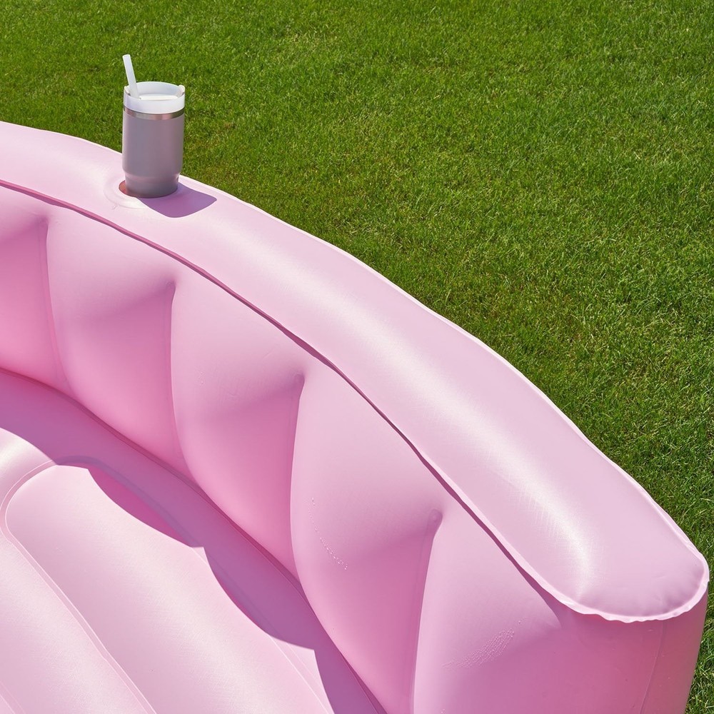 OVERSIZED INFLATABLE SOFA POOL