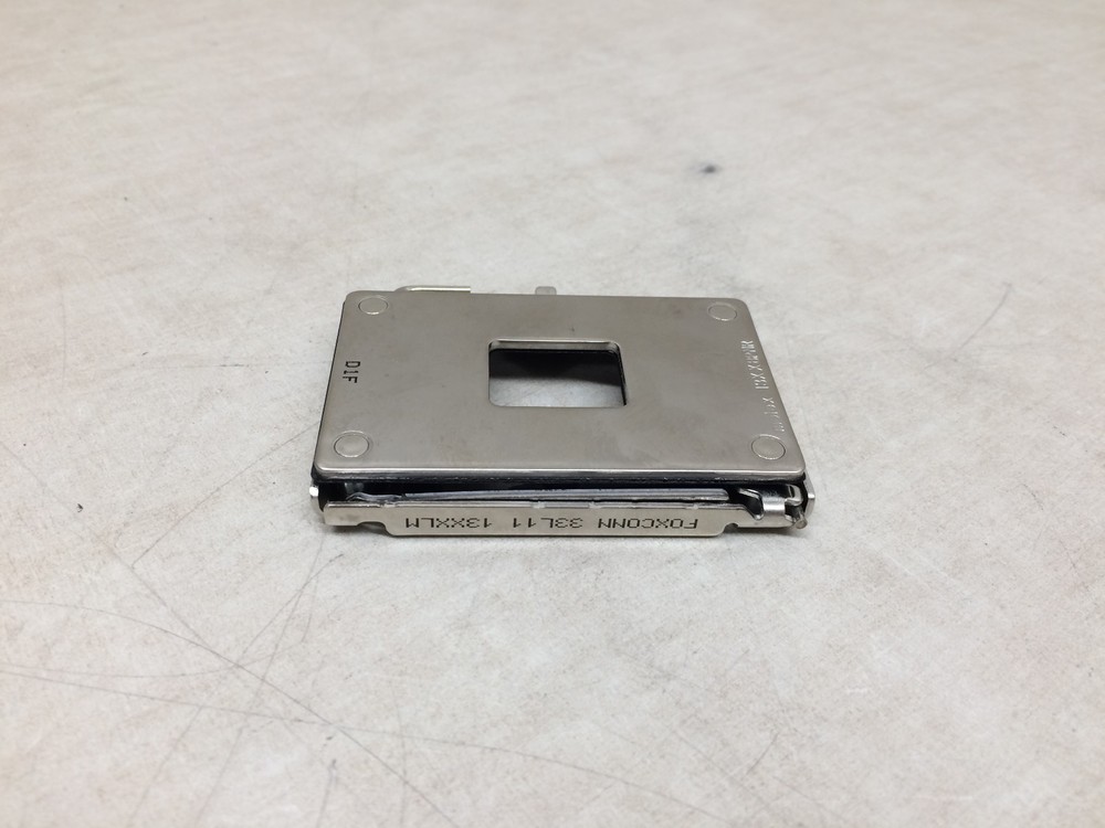 Foxconn LGA1366/1356 Retention Bracket, CPU Latch Mount