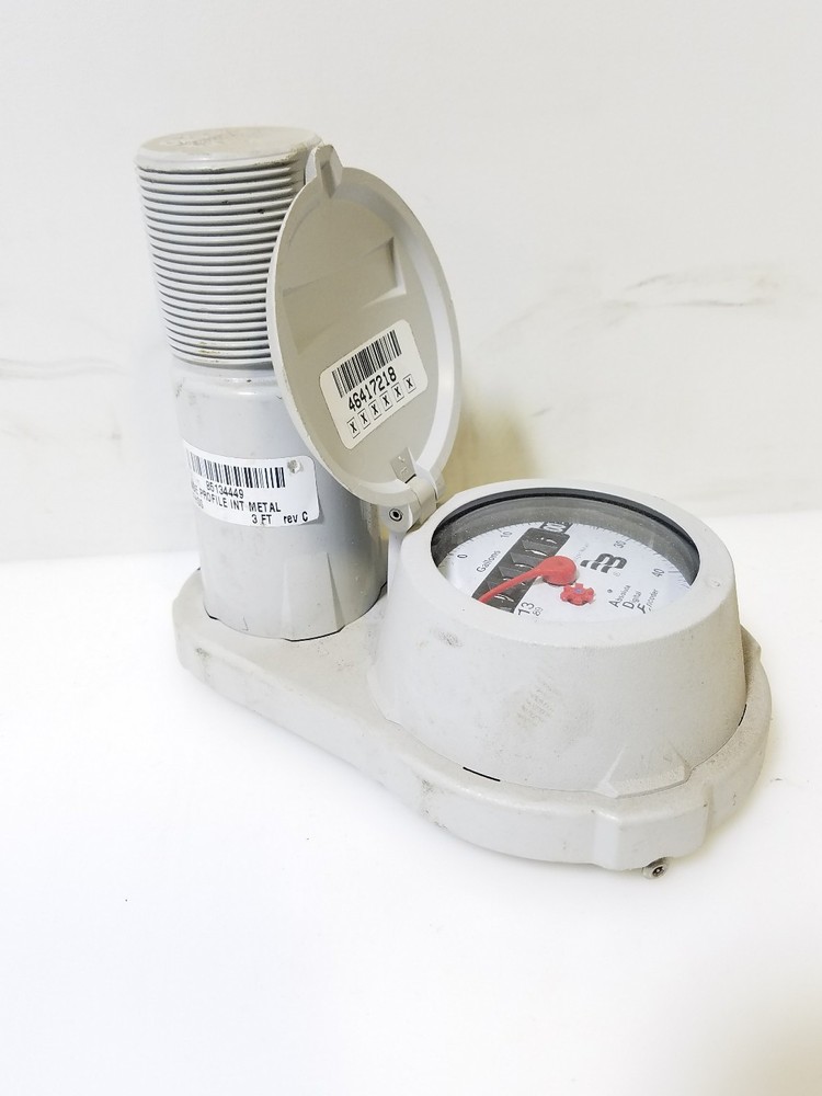 Badger Water Meter 170 ADE digital encoder 1-1/2 Orion transmitter No Valve