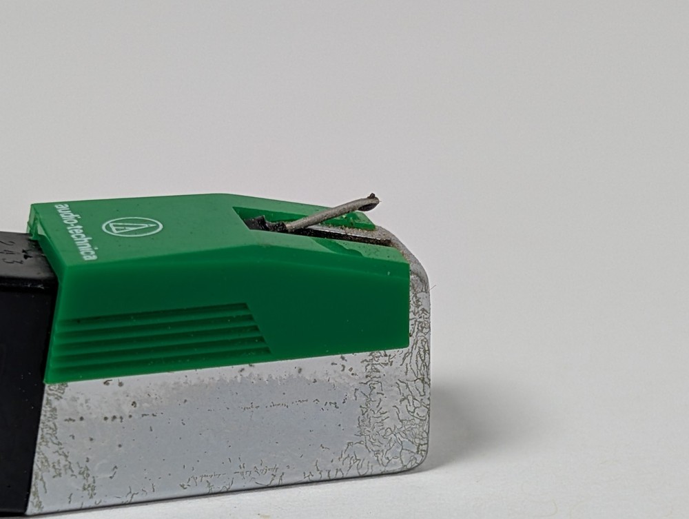 Audio-Technica VS215EP P-Mount Phono Cartridge With Stylus Working