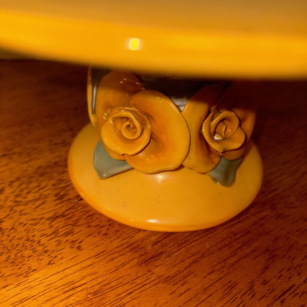 Studio B/by magenta/rose petal /Dome/ cake dish