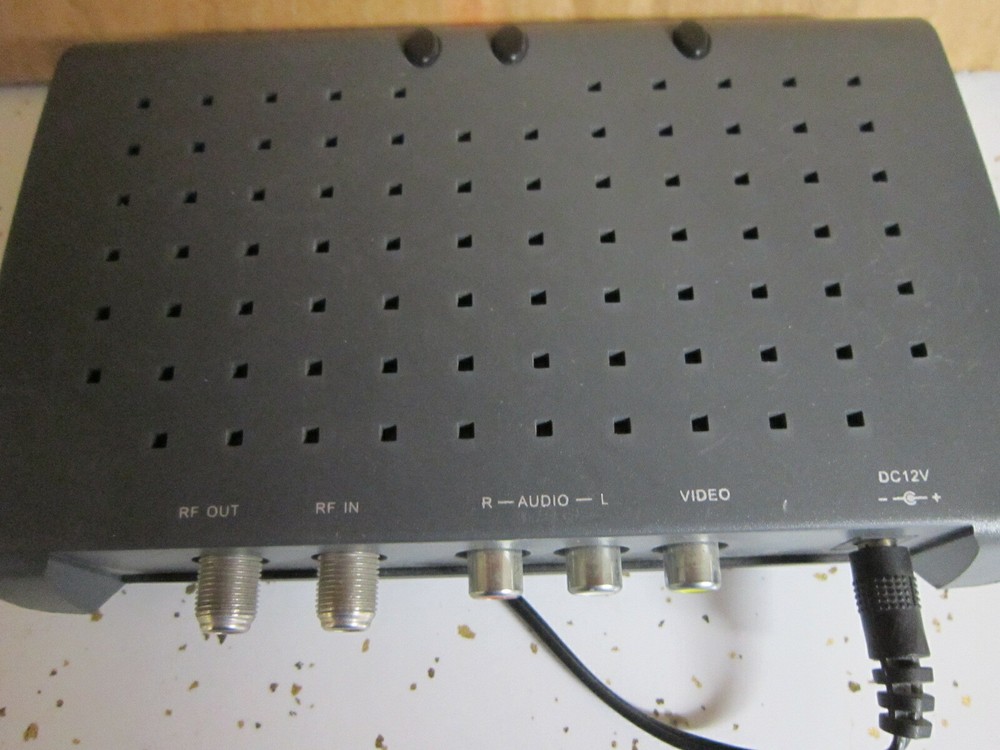 Craig Electronics Digital To Analog Broadcast TV Converter