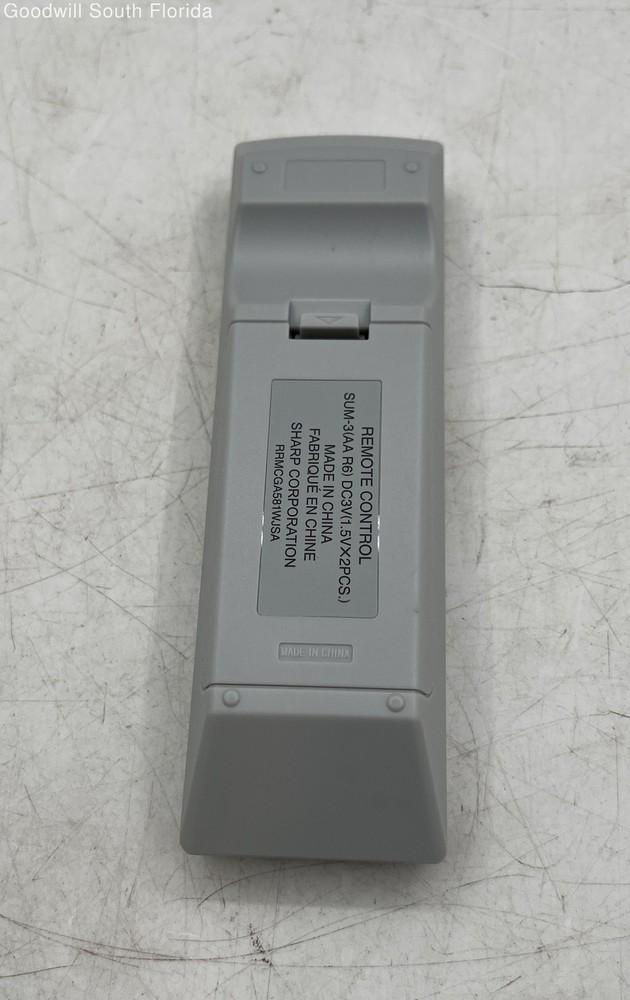 Sharp XR-30S Silver Note Vision DLP SVGA Projector With Case Not Tested