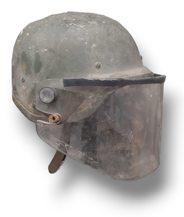 Canadian Armed Forces Prototype Barrday P2 Riot Helmet