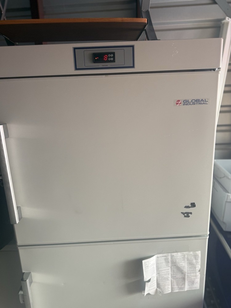 Global Industrial Upright Laboratory Freezer