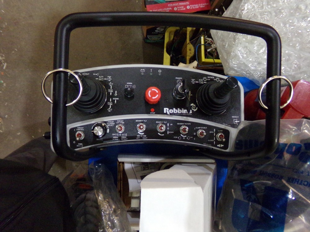 OMNEX CONTROLS CRANE? TRAIN? RADIO TRANSMITTER CONTROLLER KIT LPD-24RC (dr2)