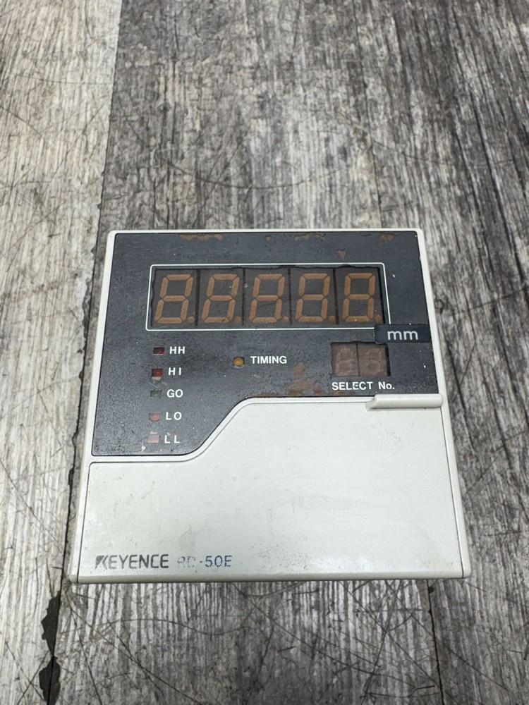 KEYENCE RD SERIES ANALOG SENSOR CONTROLLER RD-50E