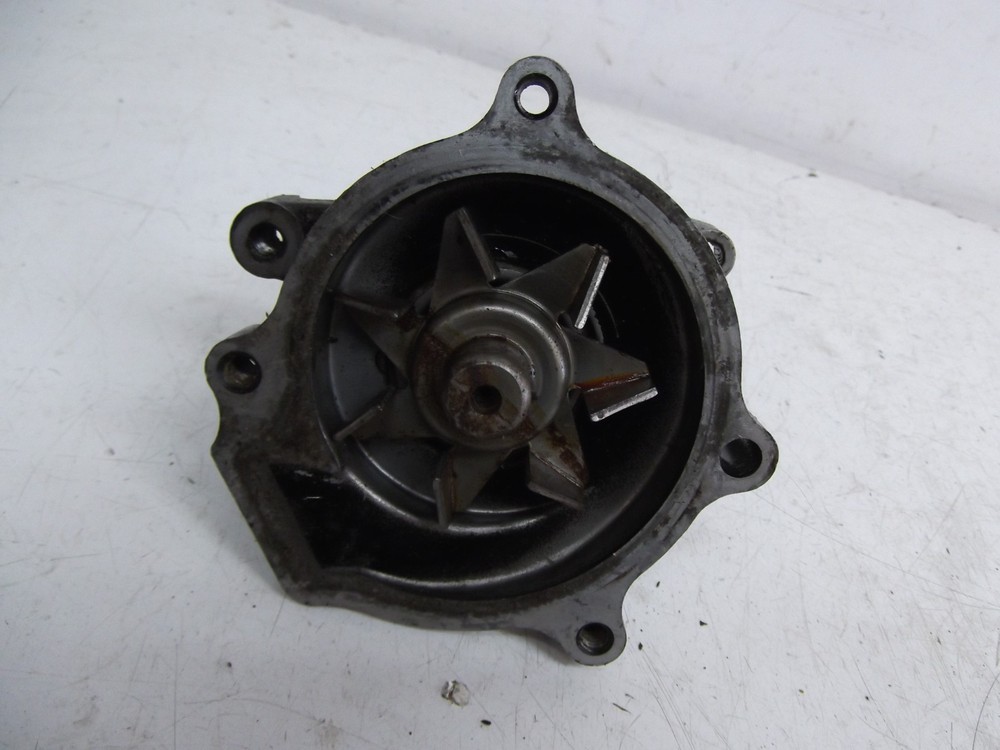 KAWASAKI GPX600 WATER PUMP