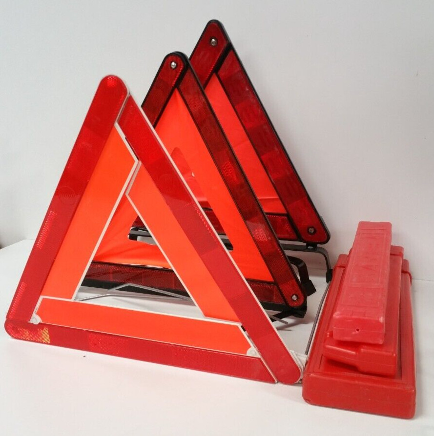 EMERGENCY BREAKDOWN FOLDABLE HAZARD SIGN REFLECTIVE WARNING TRIANGLEs