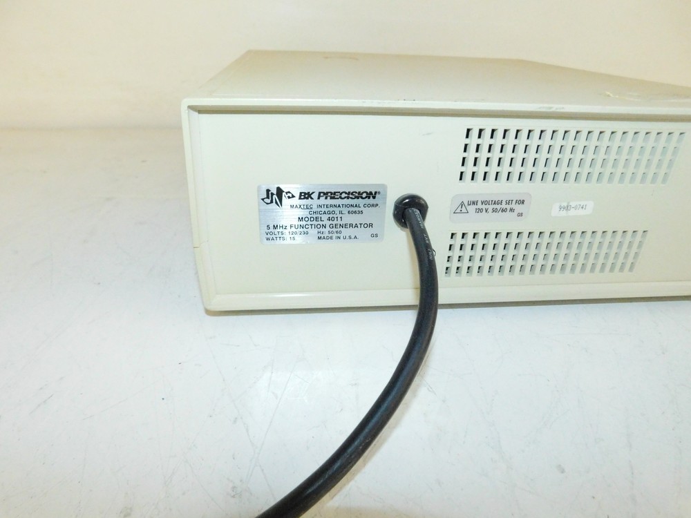 BK PRECISION 5 MHZ FUNCTION GENERATOR 4011 (SIS96)