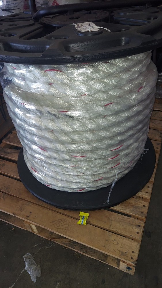 Deck Line 3-Strand Twisted PolyDac / Combo Rope 2" X 300ft